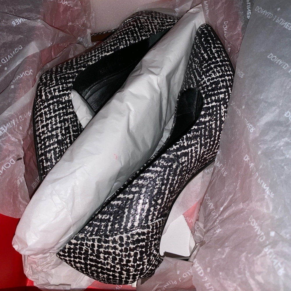 Pretty high heels